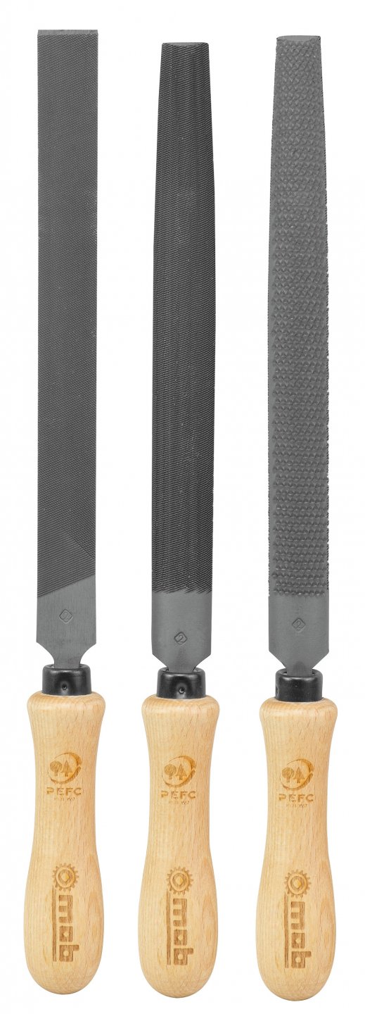 Set 2 pile + 1 mâner de lemn rip pe card 02