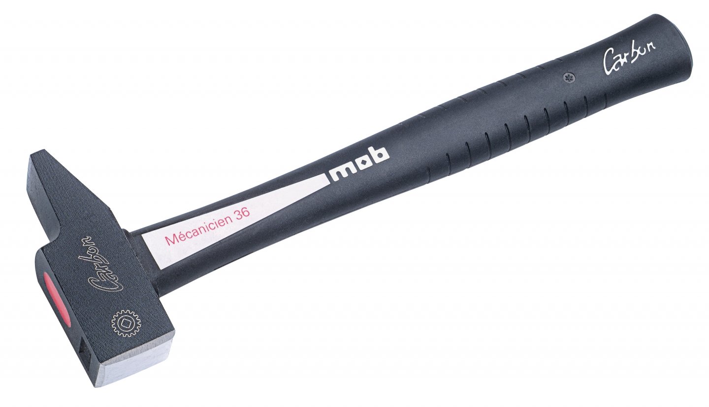 Mână carbon cioan de râu