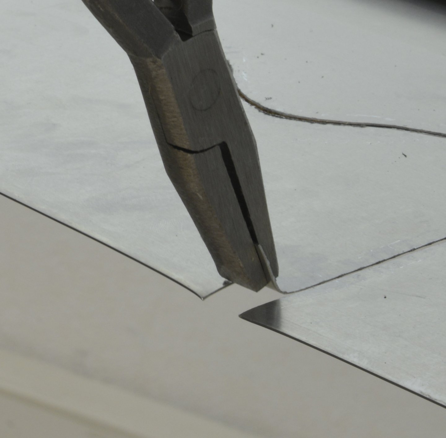 Cleste baz plat pe card 02