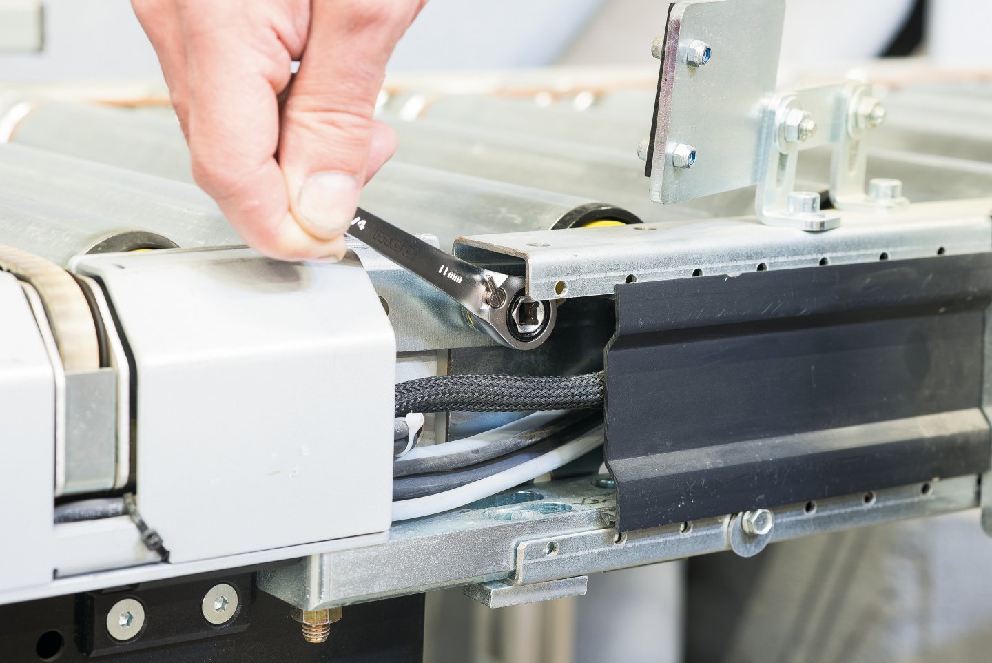 Trusa 31 bituri, capete si accesorii 1/4 box31 08