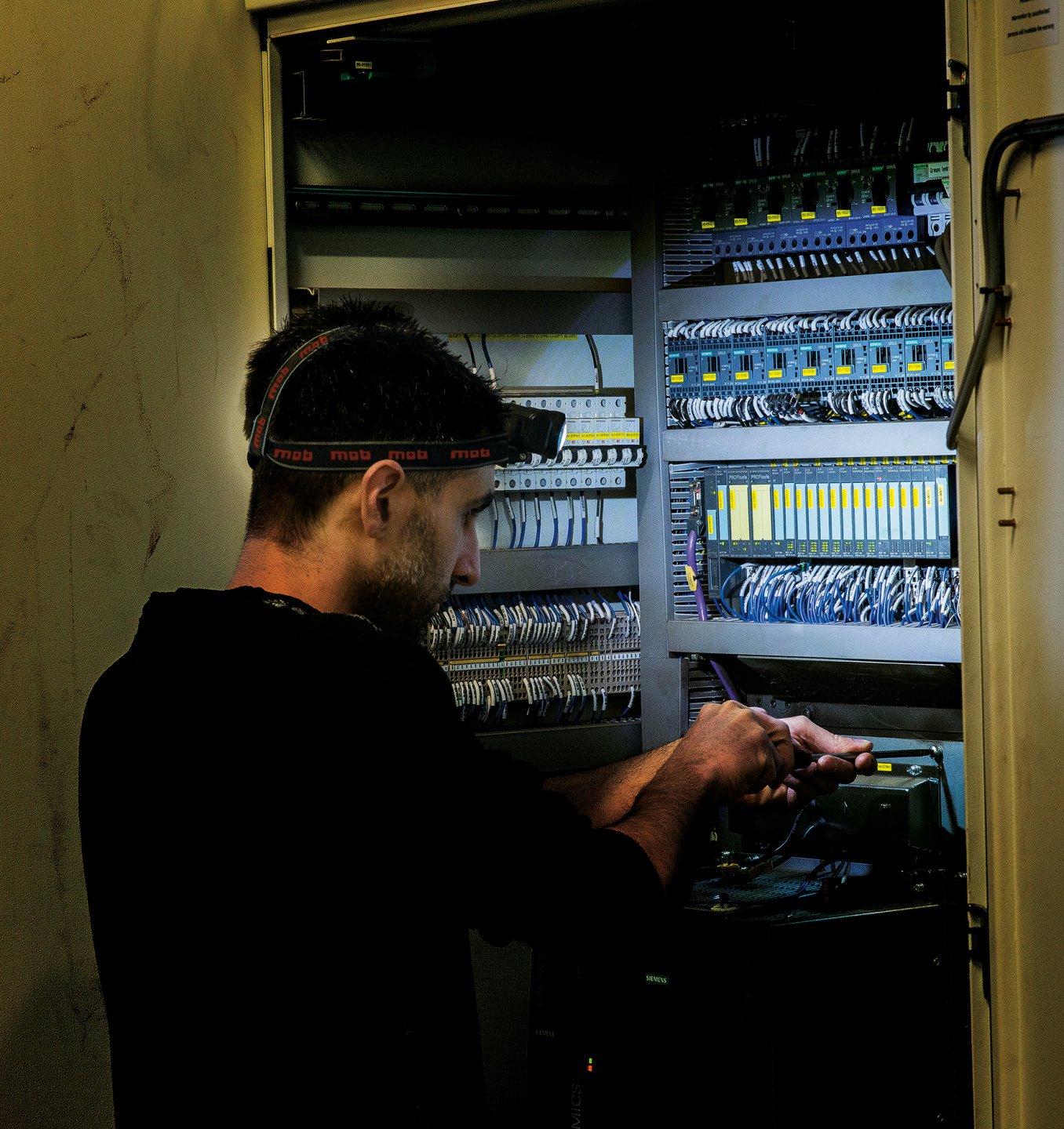 Lampa frontala cu led-uri 04