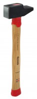 Hickory handle river hammer 02