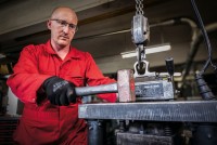 Mână carbon curu maț 02