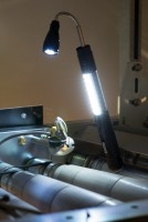 Lanterna magnetica si telescopica cu lampa lmt255 05