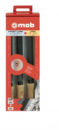 Set 2 pile + 1 mâner de lemn rip pe card