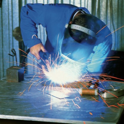 Pătrat magnetic multimagnet