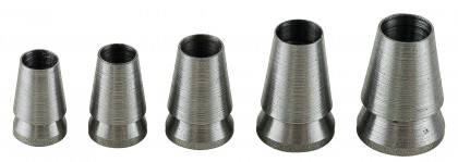 Compozitie din 5 colturi pe carte